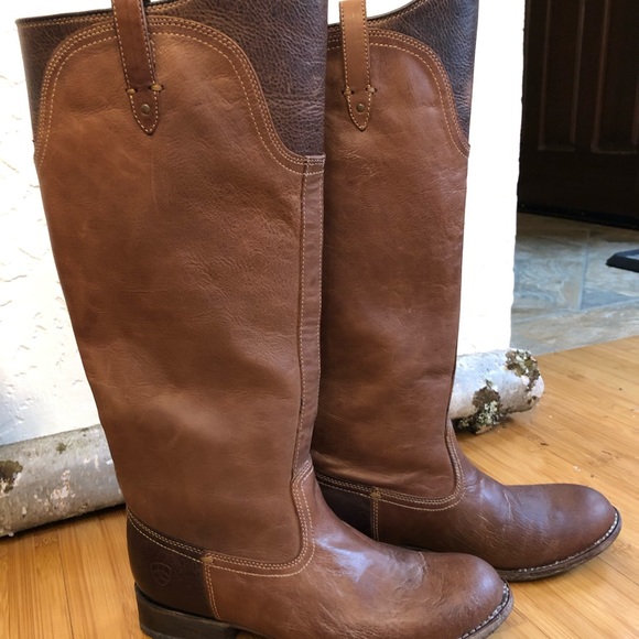 Ariat Shoes - Ariat Women’s boots 7B